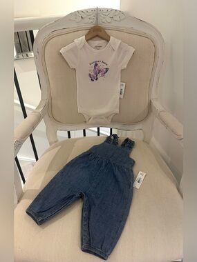 🤍 3~6 Mth Butterfly Graphic cotton Baby Onesie with Denim Chambray Romper NWT